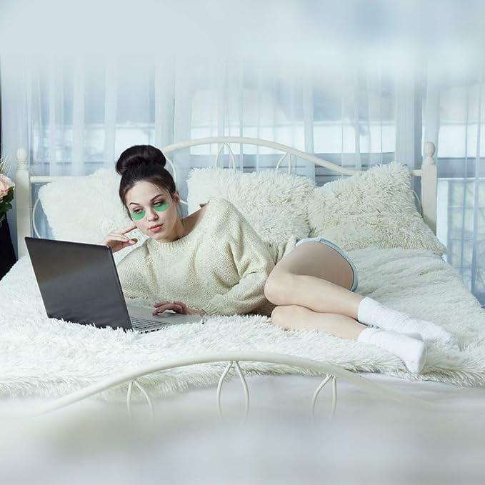 Under Eye Patches,30 pairs Hyaluronic Acid Anti-Aging Under Eye Mask, Collagen Under Eye Gel Pads for Dark Circles, Wrinkles, Fine Line, Puffiness (Green)