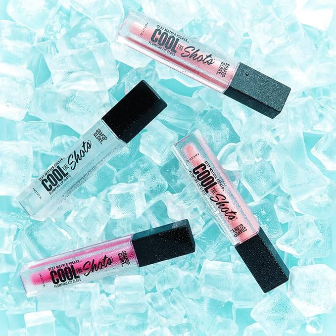Soap & Glory Cool The Shots Plumping Lip Gloss Duo – Clear (4ml) & Pink Charming (4ml) – Hydrating & Cooling Lip Plumpers with Menthol & Vitamin E – High Shine, Vegan & Cruelty-Free