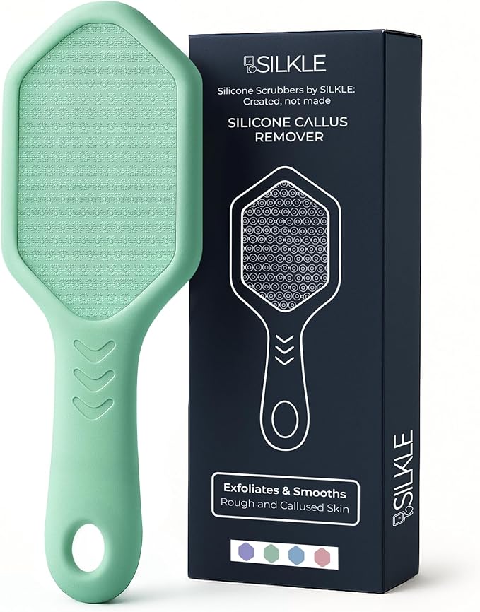 Silicone Foot Callus Remover - Nano Glass Foot File for Dead Skin and Cracked Heels - Callus Remover for Feet & Hard Skin - Ergonomic Foot Scrubber & Exfoliator for Soft, Smooth Feet - Green