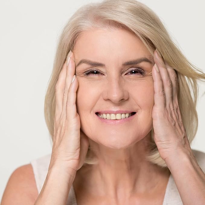 Earth To Skin Tea Time Mini Duo Set: White Tea Day Cream (0.5 Fl Oz) and Black Tea Night Cream (0.5 Fl Oz), All-Day & Night Hydration for Face and Neck (2 Pack)