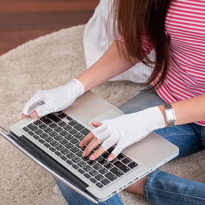 Geyoga 6 Pairs Fingerless Moisturizing Gloves Eczema Cotton Gloves for Adults Half Finger Touchscreen Lotion Overnight Dry Hands for Women Sleeping(White)