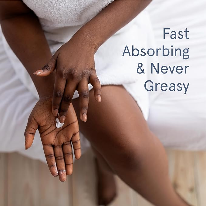 LOLA Stretch Mark Prevention Cream with Apricot Oil, Shea Butter, Vitamin E, Unscented