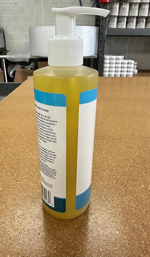 Wellness Professional 8oz Arnica Oil, 8oz, Massage Oil, Unscented Deep Tissue, Arnica, Hypoallergenic Arnica Oil for Physical Therapy and Muscle Recovery