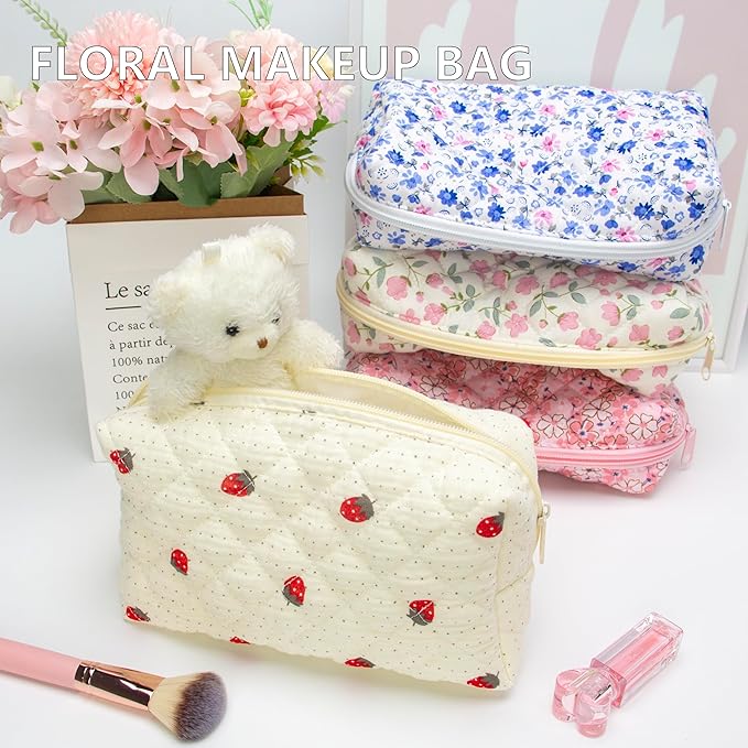 PAZIMIIK Vintage Quilted Makeup Bag Cosmetic Pouch for Brushes Pencils and Travel Make Up Accessories for Women and Girls Gauze Strawberry