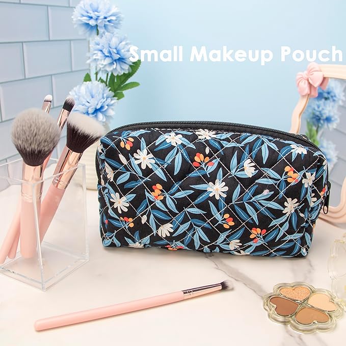 PAZIMIIK Vintage Quilted Makeup Bag Cosmetic Pouch for Brushes Pencils and Travel Make Up Accessories for Women and Girls,Leaf Black