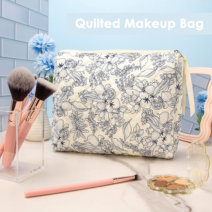 PAZIMIIK Quilted Makeup Bag Large Travel Zipper Soft Cosmetic Pouch for Women Girls Make Up,Flower White